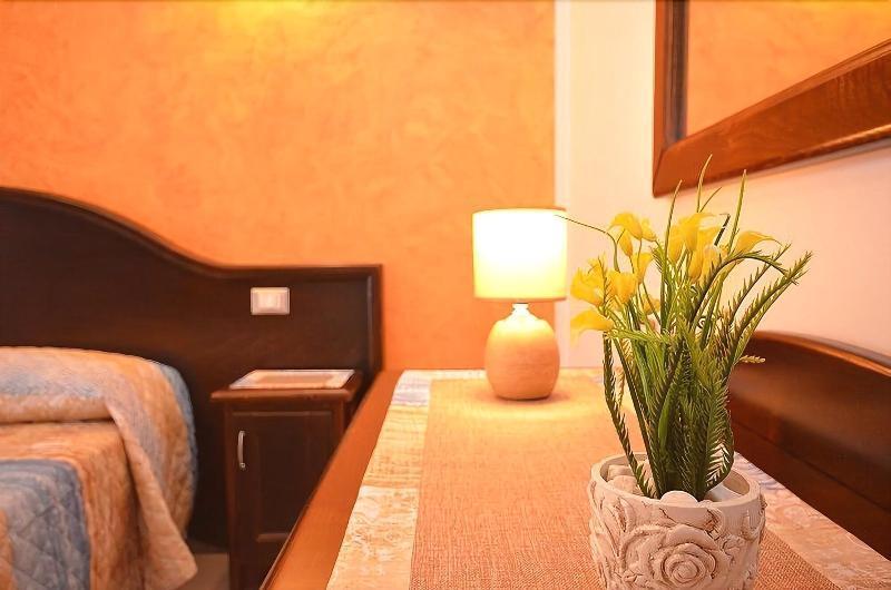 קסטלוצו Baia Santa Margherita B&B מראה חיצוני תמונה