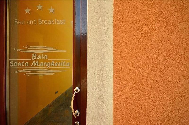 קסטלוצו Baia Santa Margherita B&B מראה חיצוני תמונה