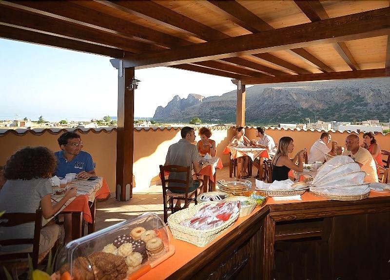 קסטלוצו Baia Santa Margherita B&B מראה חיצוני תמונה